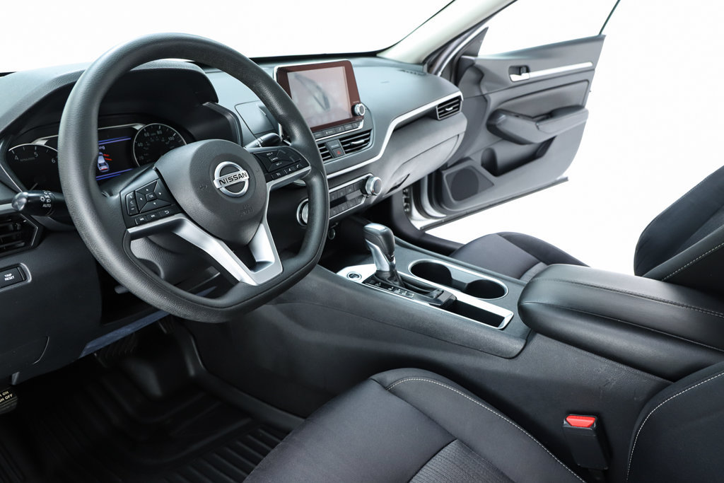 Used 2022 Nissan Altima 2.5 SV FWD image 56