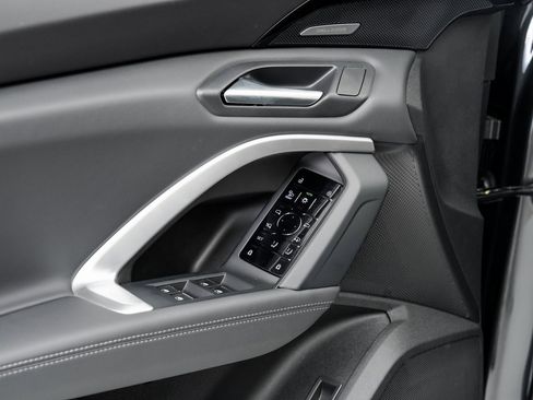 New 2025 Audi Q5 Premium Plus image 10