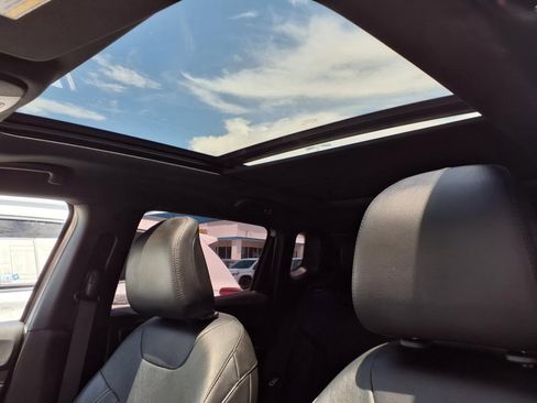 Used 2023 Jeep Compass High Altitude image 4