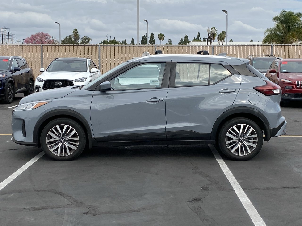 Certified 2024 Nissan Kicks SV w/ Exterior Package FWD image 3