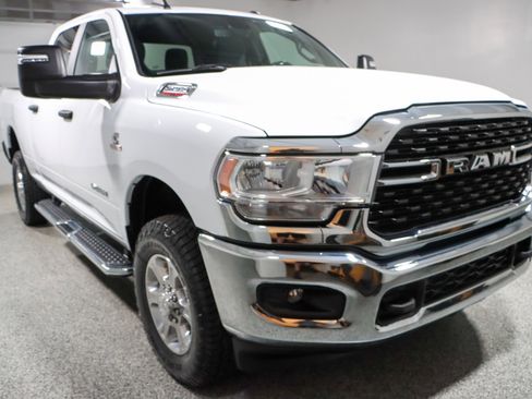 Used 2024 RAM 2500 Big Horn image 5