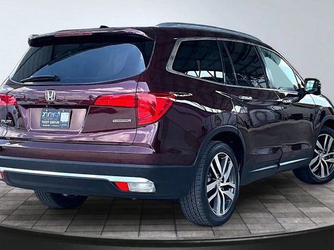 Used 2016 Honda Pilot Touring image 6