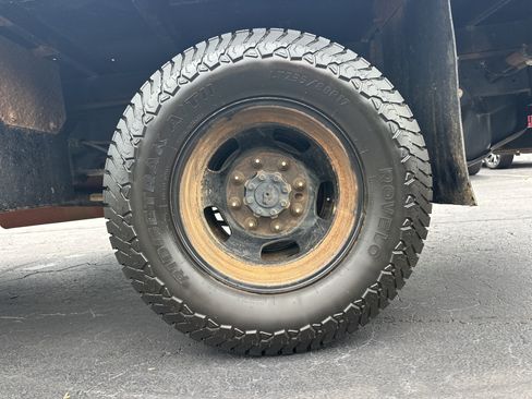 Used 2020 RAM 3500 Tradesman w/ Chrome Appearance Group AWD/4WD image 19