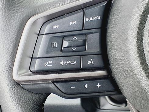 Used 2025 Subaru Legacy Limited image 18