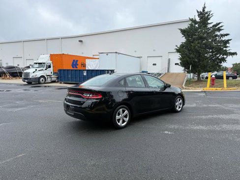 Used 2015 Dodge Dart SXT image 4