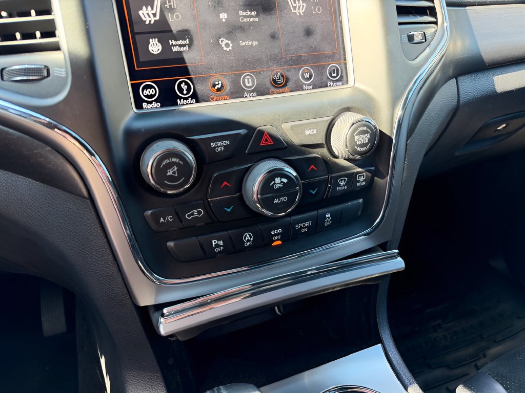 Used 2017 Jeep Grand Cherokee Altitude AWD/4WD image 20