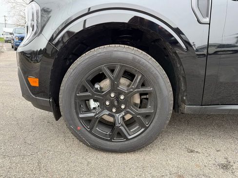 New 2026 Ford Maverick Lariat w/ Black Appearance Package image 12