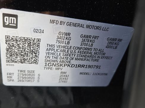 Used 2024 Chevrolet Tahoe Z71 w/ Luxury Package image 16