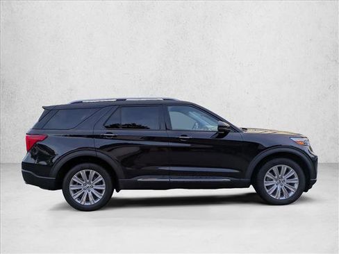 Used 2021 Ford Explorer Limited w/ Hybrid Equipment Group 310A image 4