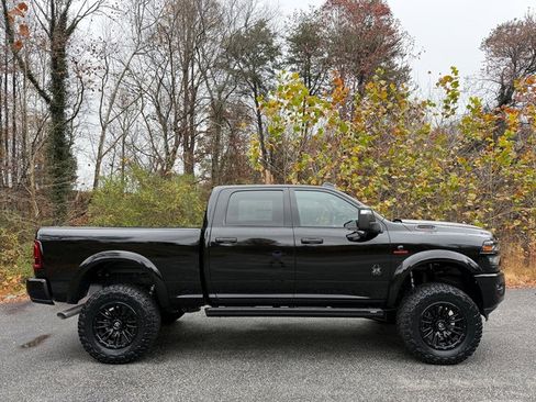 New 2025 RAM 2500 Big Horn image 6