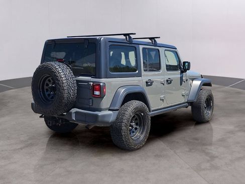 Used 2020 Jeep Wrangler Unlimited Sport S AWD/4WD image 4