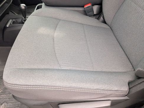 Used 2024 RAM 2500 Tradesman w/ Chrome Appearance Group image 24