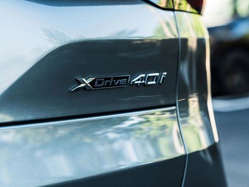 Used 2024 BMW X5 xDrive40i w/ Executive Package image 43