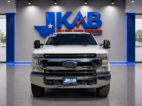 Used 2022 Ford F250 XL w/ STX Appearance Package AWD/4WD image 8