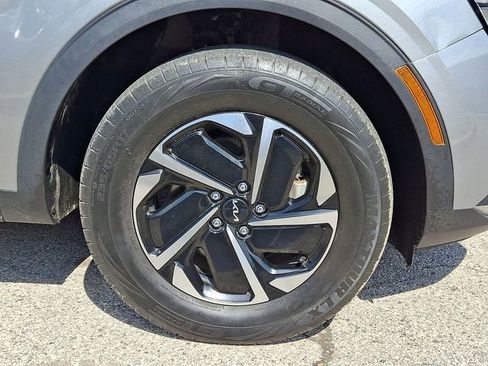 Certified 2023 Kia Sportage LX image 8