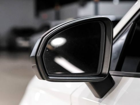 Used 2025 Volkswagen Taos S FWD image 40