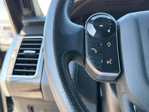 Used 2020 Land Rover Range Rover Sport SE AWD/4WD image 36
