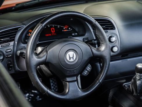 Used 2003 Honda S2000 image 6