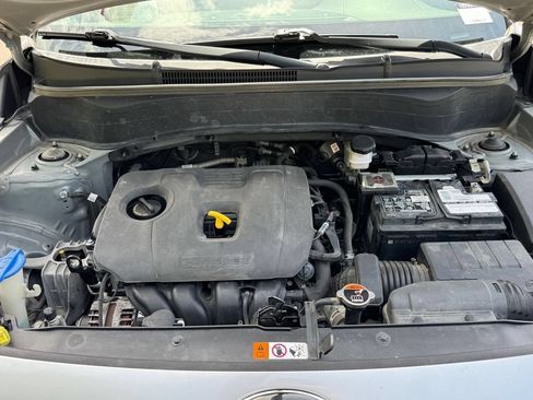 Used 2021 Kia Seltos S FWD image 14