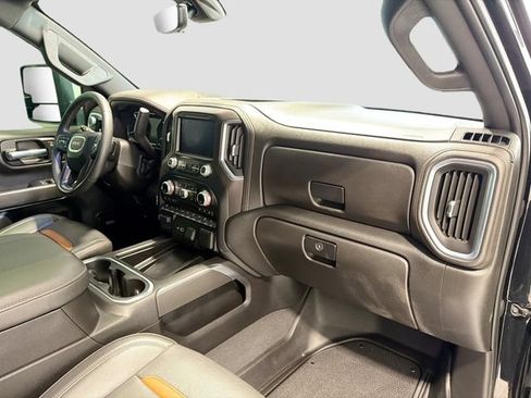 Used 2023 GMC Sierra 3500 AT4 w/ AT4 Premium Plus Package AWD/4WD image 26