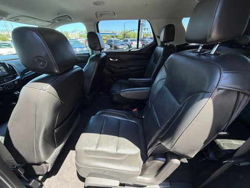 Used 2019 Chevrolet Traverse Premier AWD/4WD image 19