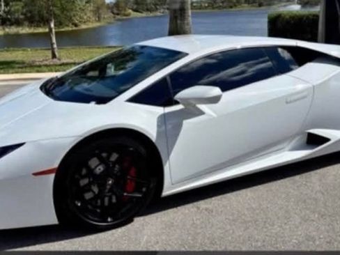 Used 2018 Lamborghini Huracan LP 580-2 RWD image 6