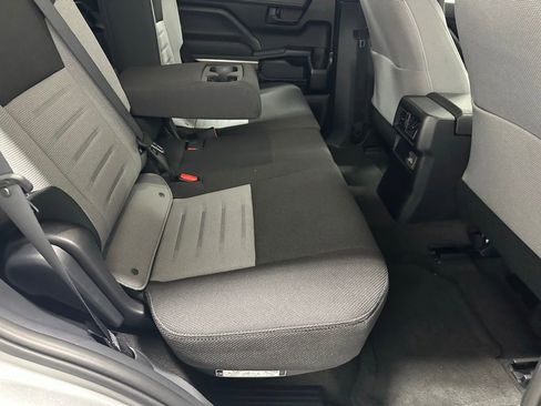 Used 2025 Toyota 4Runner TRD Off-Road image 52