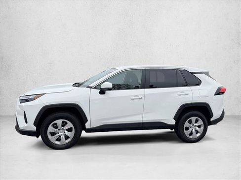 Certified 2025 Toyota RAV4 LE AWD/4WD image 4