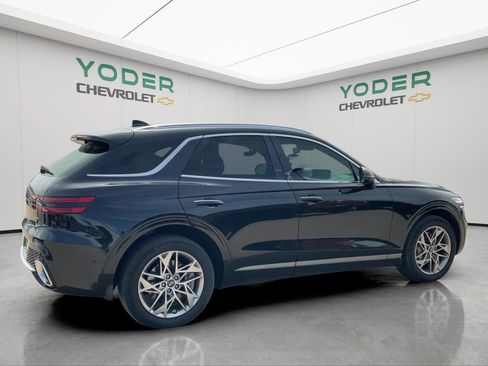 Used 2023 Genesis GV70 2.5T w/ Advanced Package AWD/4WD image 5