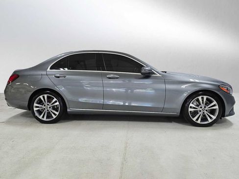 Used 2019 Mercedes-Benz C 300 Sedan image 2