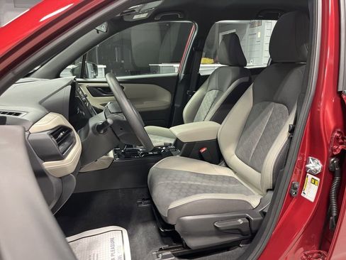 Certified 2026 Subaru Forester AWD/4WD image 12