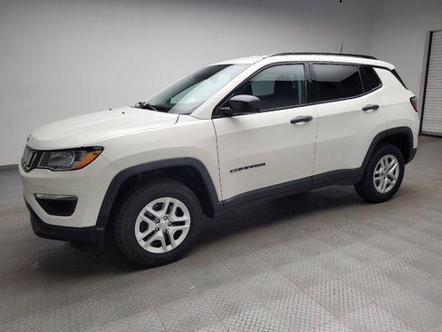 Used 2018 Jeep Compass Sport AWD/4WD image 2