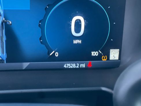 Used 2023 Ford F350 Platinum image 26