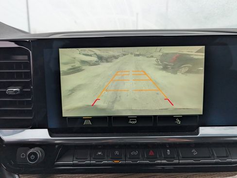 Certified 2024 Chevrolet Silverado 1500 LT Trail Boss w/ Convenience Package II image 16