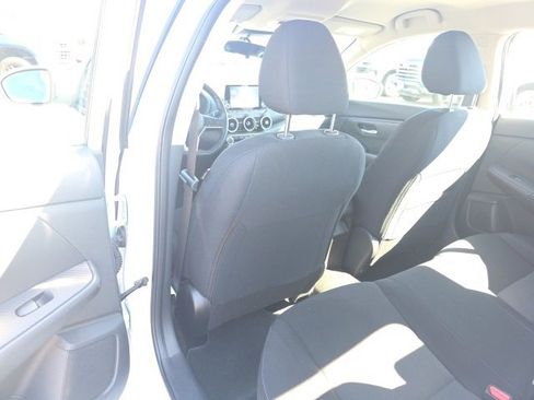 Used 2023 Nissan Sentra SV image 18