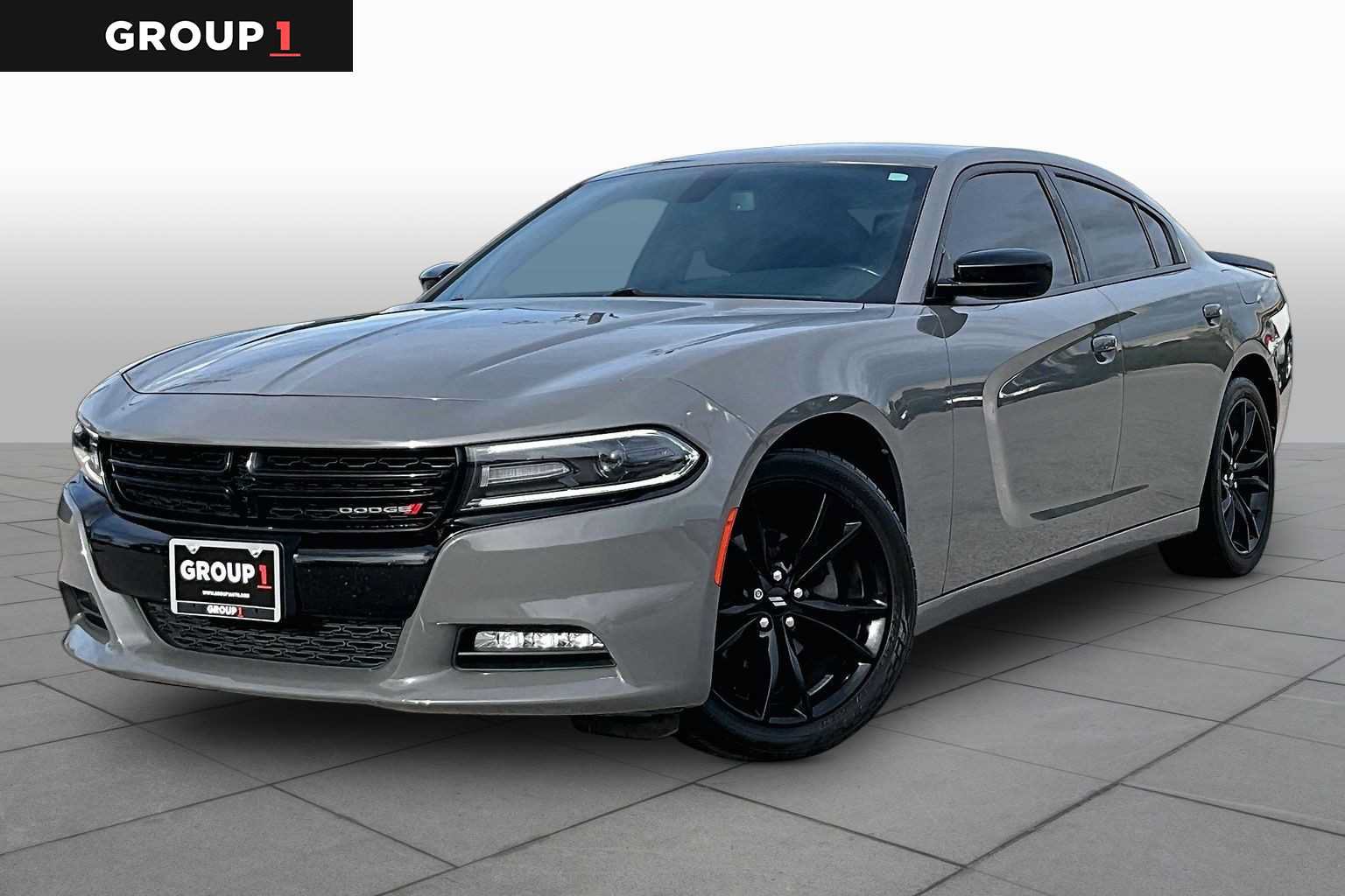 Used 2018 Dodge Charger SXT Plus w/ Quick Order Package 29J RWD image 1