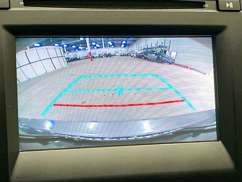 Used 2017 Toyota Camry SE image 34