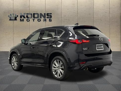 Used 2023 MAZDA CX-5 Signature AWD/4WD image 6