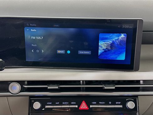 Used 2025 Hyundai Tucson SEL AWD/4WD image 21