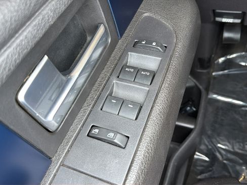 Used 2013 Ford F150 Raptor w/ Luxury Equipment Group AWD/4WD image 19