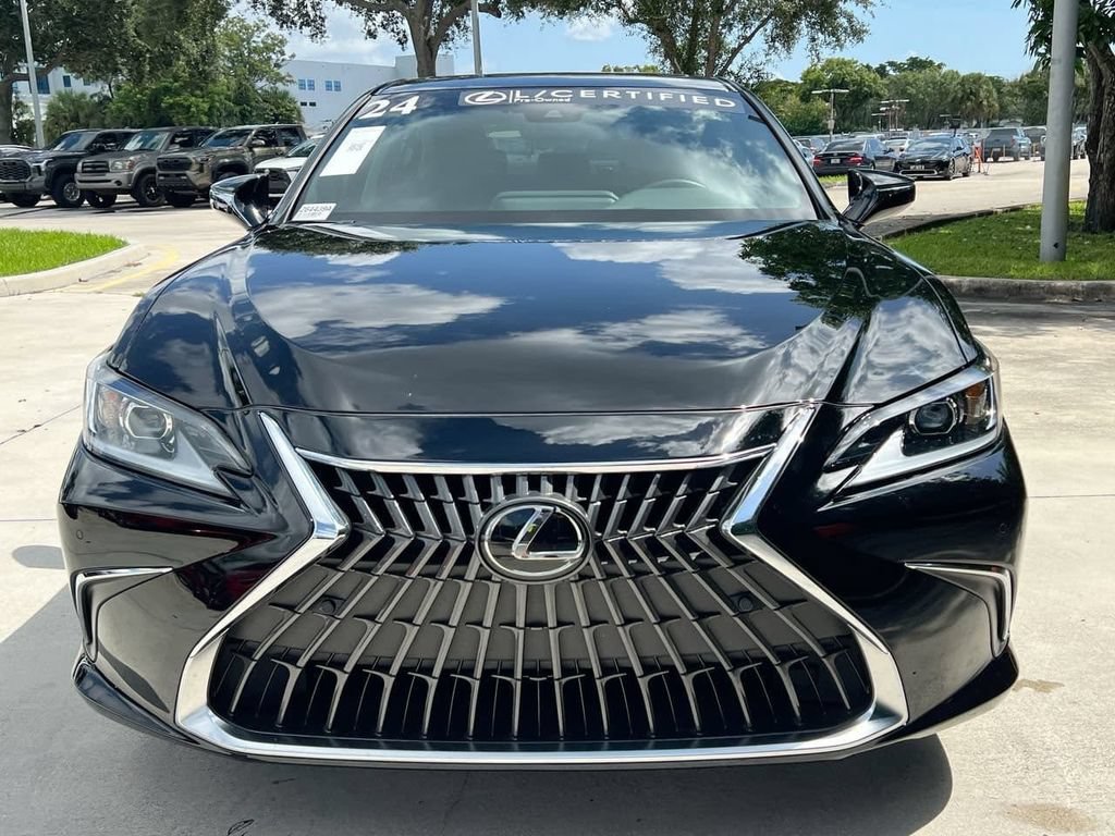 Certified 2024 Lexus ES 350 w/ Premium Package FWD image 2