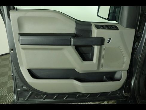 Used 2018 Ford F150 XL w/ Equipment Group 101A Mid AWD/4WD image 13