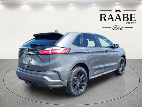 Used 2024 Ford Edge ST-Line w/ Class II Trailer Tow Package AWD/4WD image 7