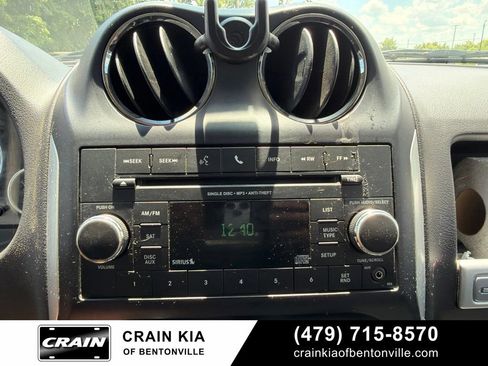 Used 2016 Jeep Compass Latitude FWD image 27