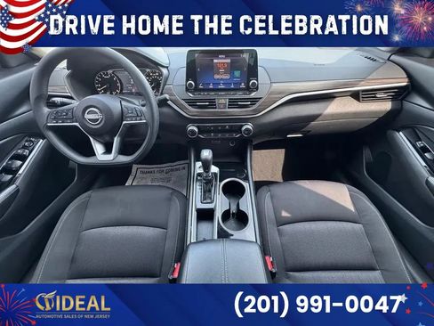 Used 2024 Nissan Altima 2.5 SV FWD image 22