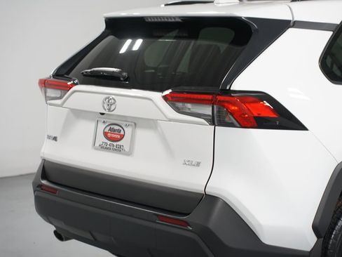 Certified 2024 Toyota RAV4 XLE image 9