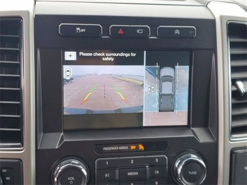 Used 2019 Ford F150 Lariat w/ Equipment Group 502A Luxury image 26