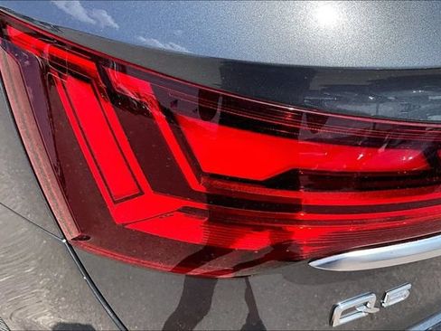 Used 2023 Audi Q5 2.0T Premium Plus w/ Premium Plus Package AWD/4WD image 32