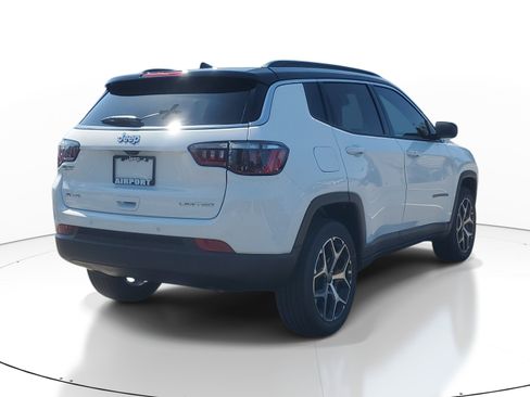 New 2026 Jeep Compass Limited AWD/4WD image 5