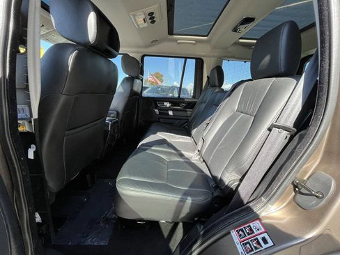 Used 2013 Land Rover LR4 HSE LUX image 9